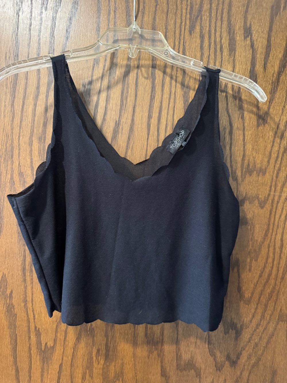 Topshop Black Scallop-Edge Crop Tank